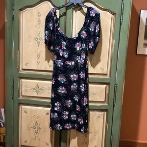 New*ANTHROPOLOGIE*Never Been Worn*Fitted Floral Dress*Size 14 Misses*